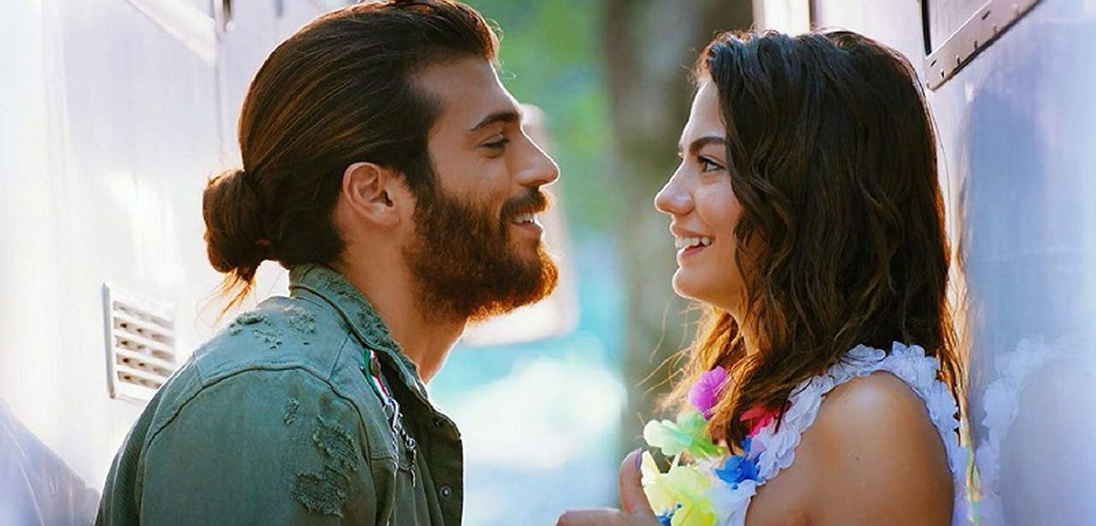 Pájaro soñador es la nueva teleserie turca que llegará a TVN: se llamará Sueño Contigo