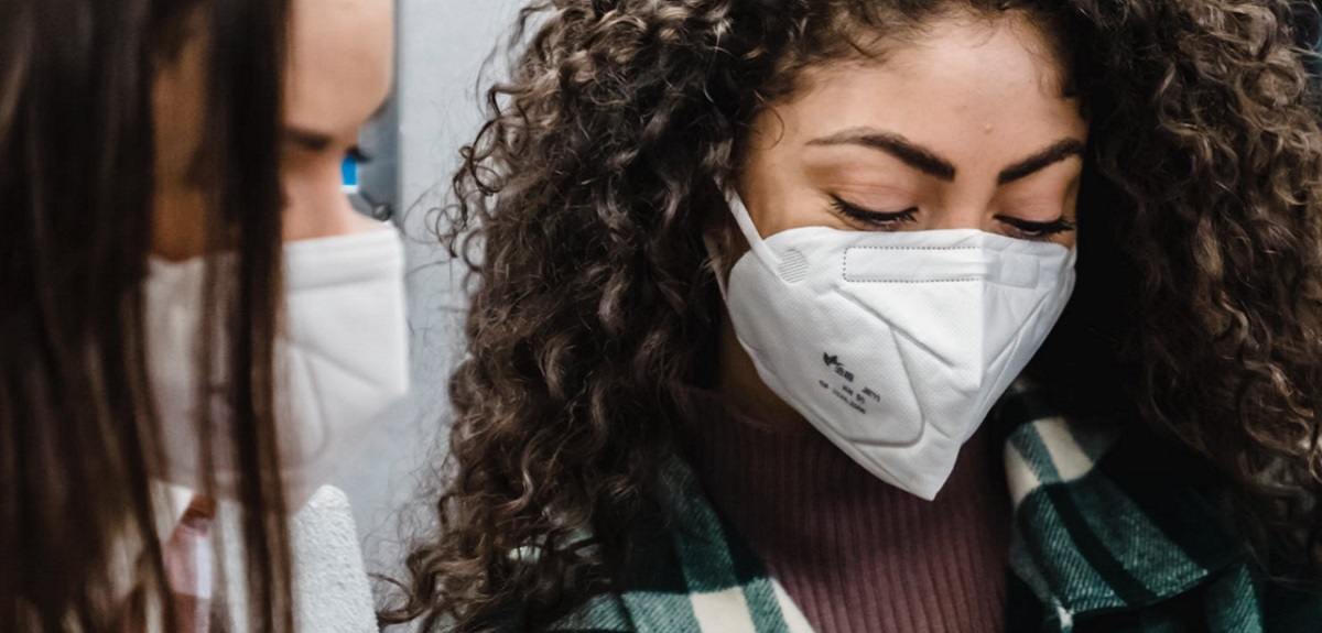 ¿Por qué algunas personas no se contagian de COVID-19 a pesar de estar expuestas? Estudio lo explicó