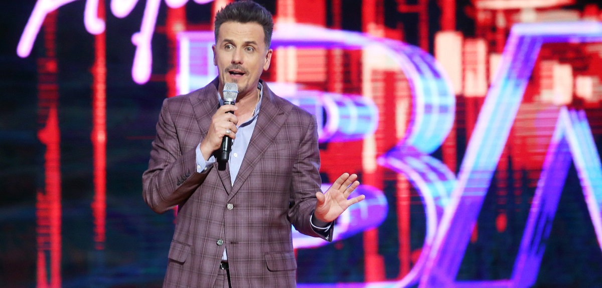 'Aquí se baila' habría fichado a dos mujeres ex 'Rojo' al programa: una triunfa en el extranjero