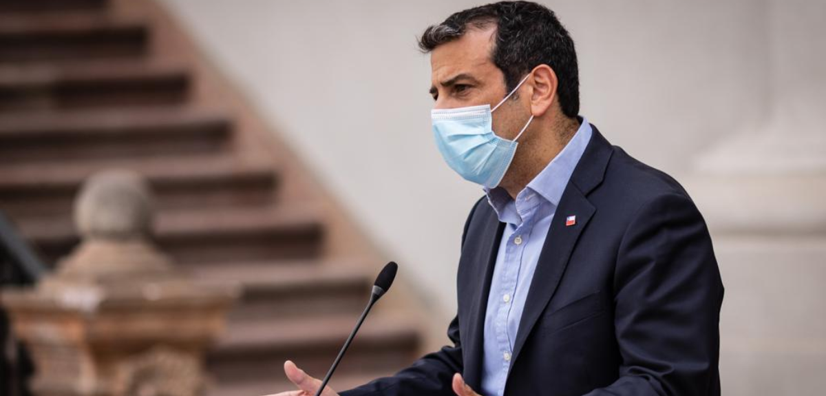 Ministro Rodrigo Delgado confirmó que viajará a Antofagasta para dialogar con camioneros