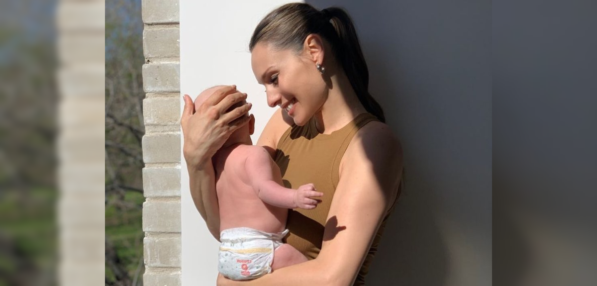 Pampita mostró cuánto ha crecido su pequeña hija en medio de sus vacaciones en Punta Cana