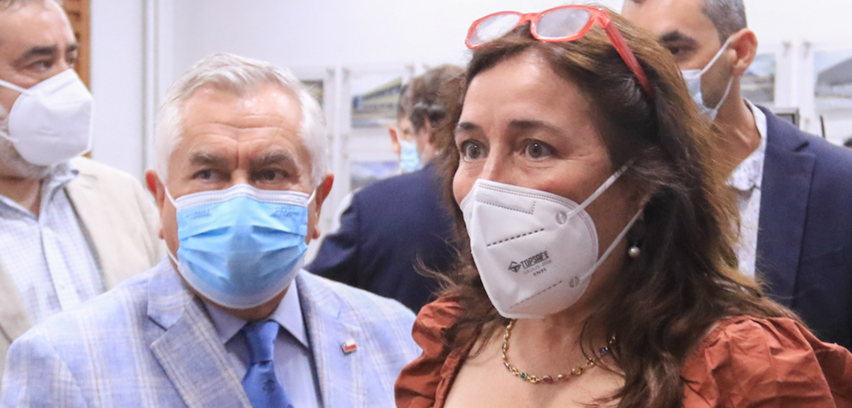 Paris inició proceso de traspaso en reunión con futura ministra: 