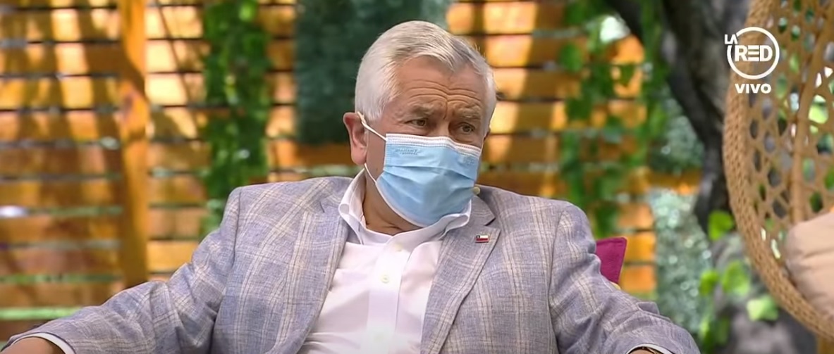 Ministro Paris desmiente reclamos de alcaldes: 