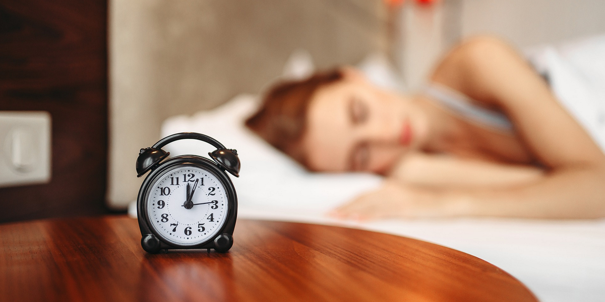 Tiktoker mostró técnica para quedarse dormido en tan solo dos minutos: método se hizo viral