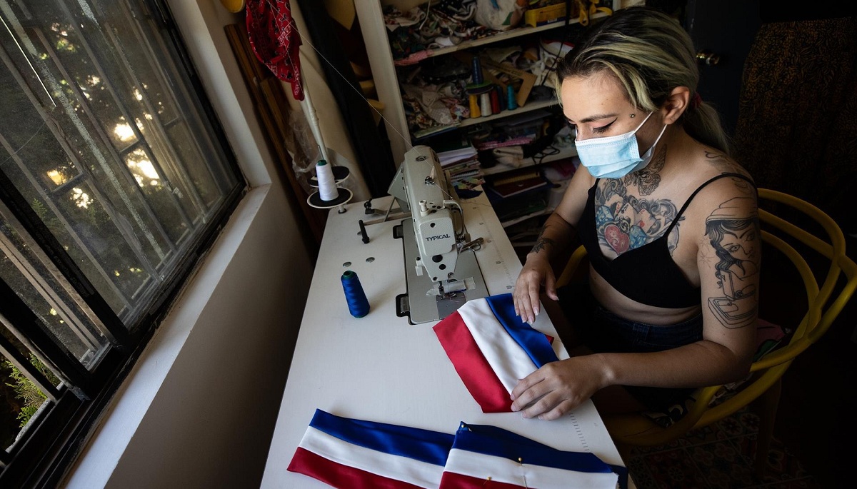 tejedoras revolucionarias banda presidencial Boric