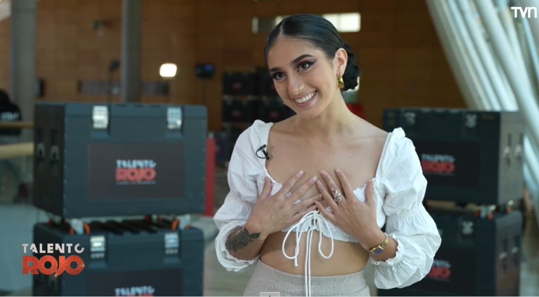 Antonella Talento Rojo