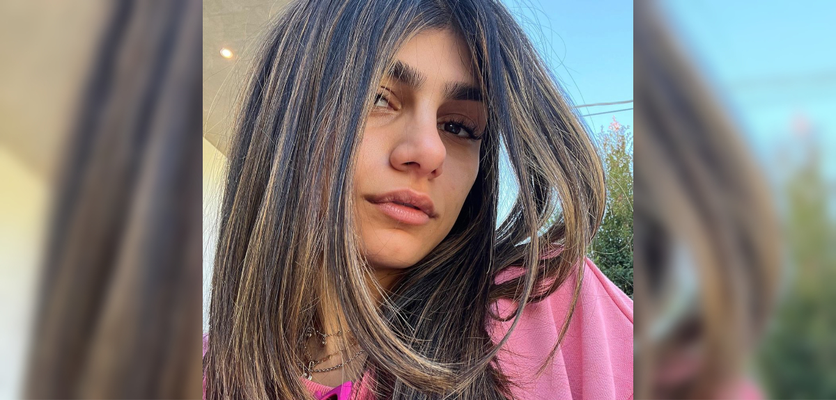 Mia Khalifa llegó a Chile junto a su novio: reguetonero Jhay Cortéz se presentará en Lollapalooza