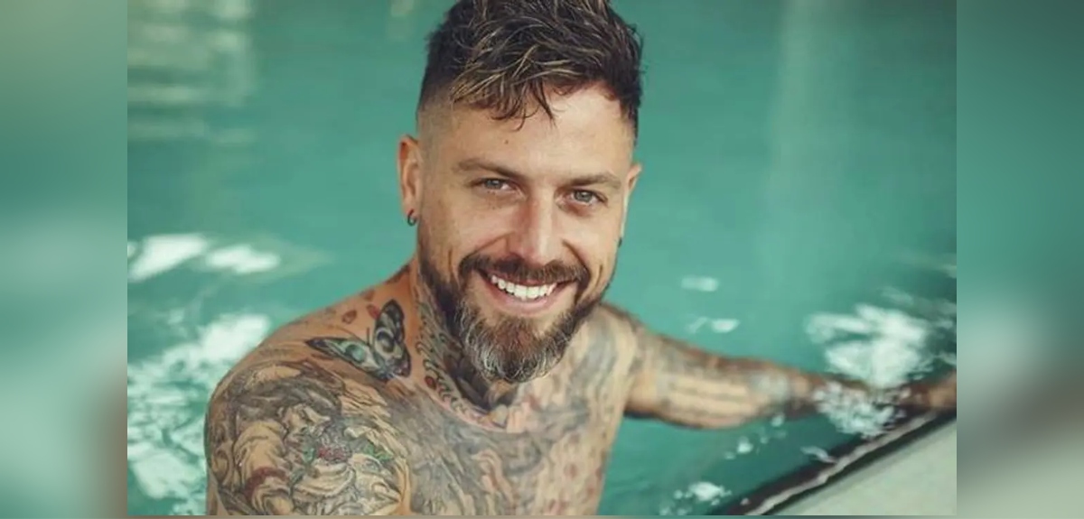 Pascual Fernández mostró cómo luciría su cuerpo sin tatuajes: 
