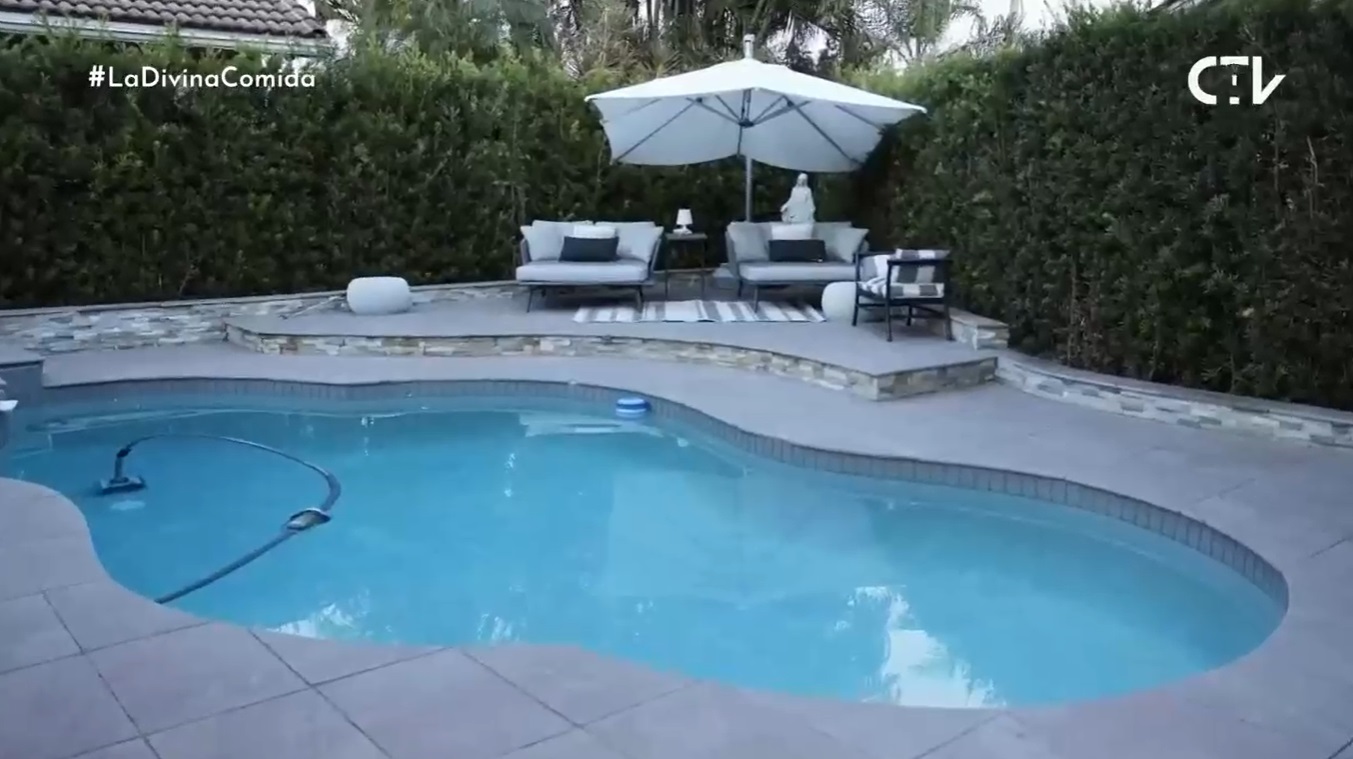 Casa de Iván Zamorano y María Alberó