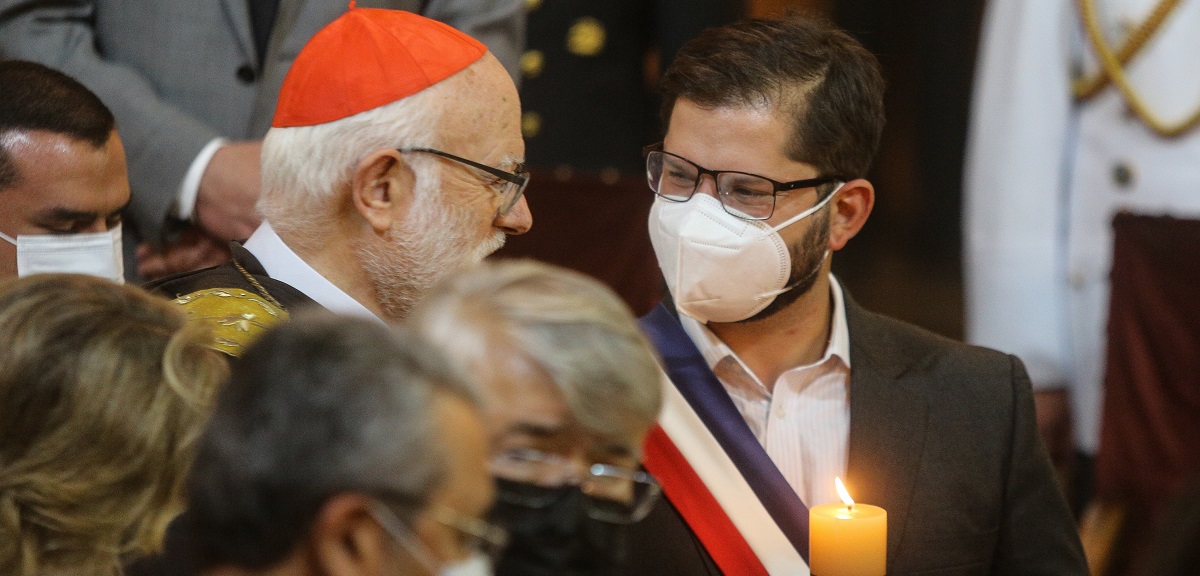 Presidente Gabriel Boric participó de Solemne Oración Ecuménica en la Catedral de Santiago