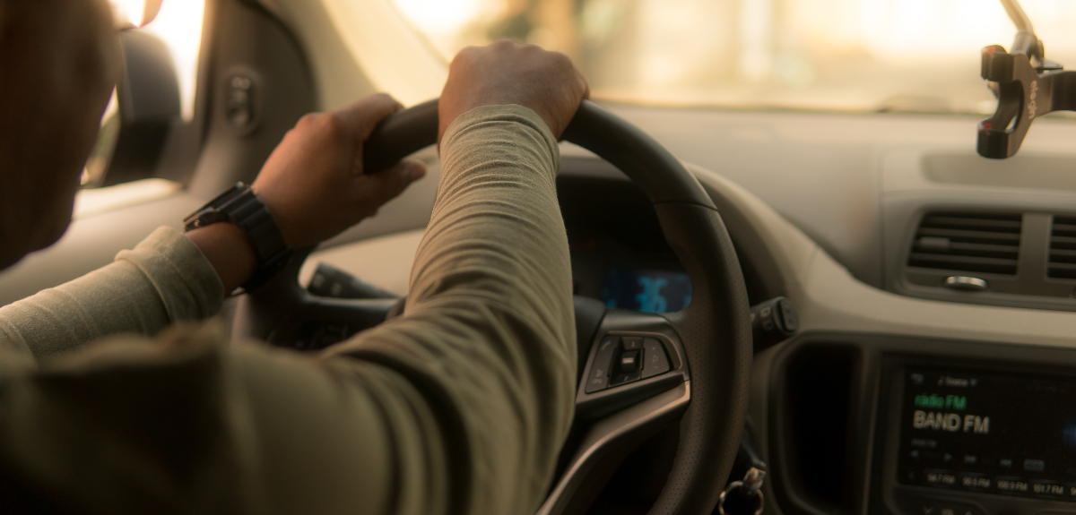 Usuarios de Apps de transporte acusan a conductores: cancelan viajes que no son pagados en efectivo