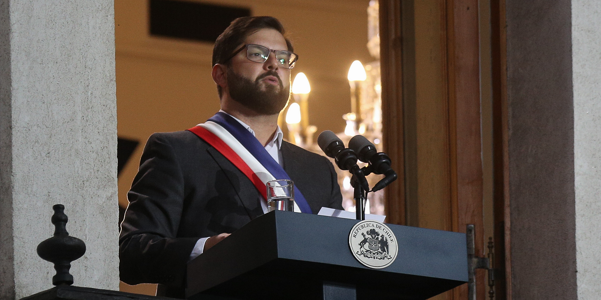 El particular gesto de Boric tras primer discurso presidencial que se hizo viral: 