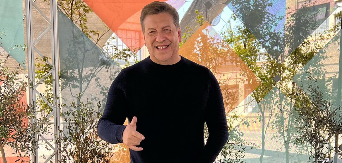 JC Rodríguez adelantó cambio de escenografía en matinal de CHV: nuevo set se estrenará este lunes