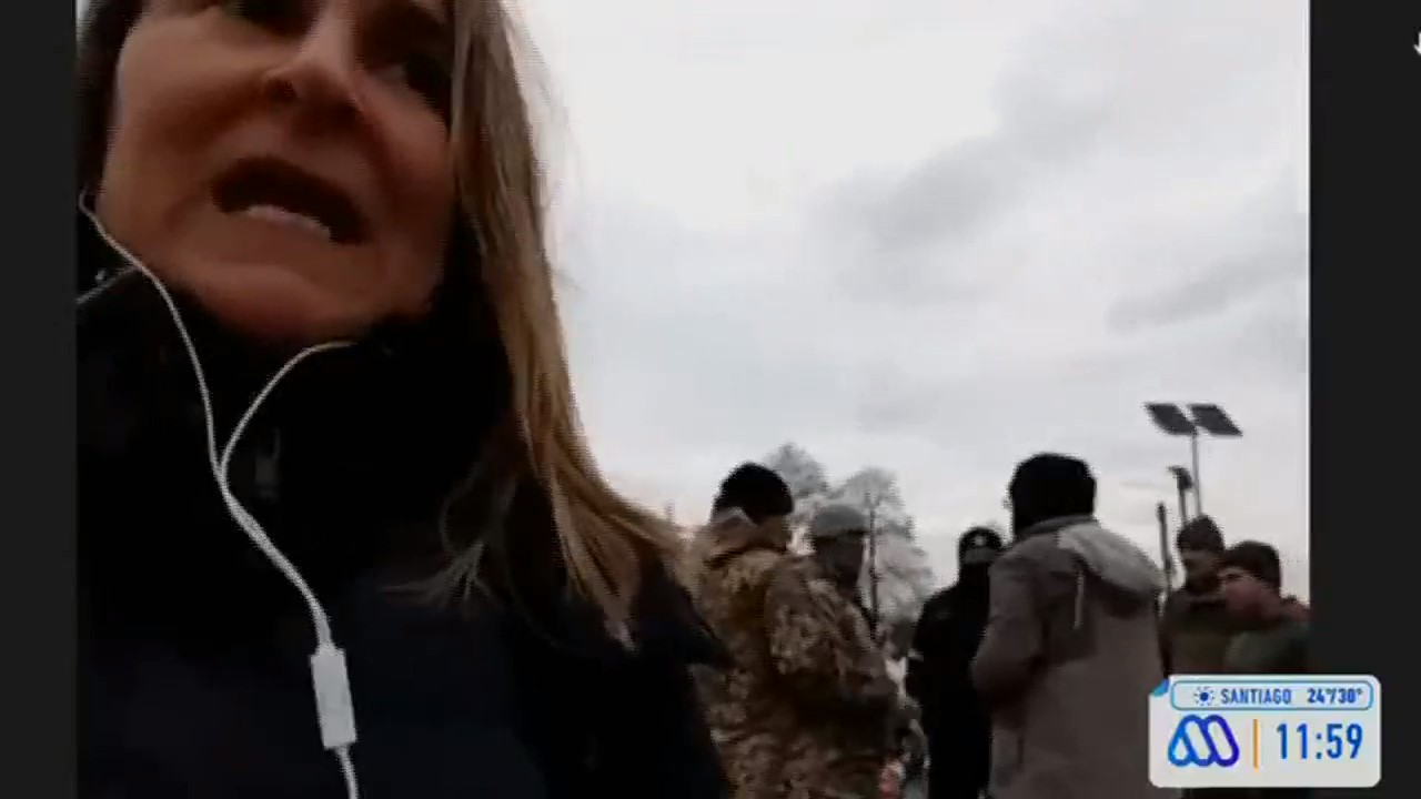 De Allende-Salazar debió cortar despacho desde Ucrania: militares le pidieron entregar su celular