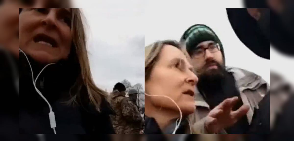 De Allende-Salazar debió cortar despacho desde Ucrania: militares le pidieron entregar su celular