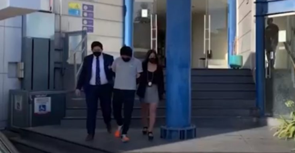 Acusado de agredir sexualmente a niña de 2 años en restorán queda en prisión preventiva