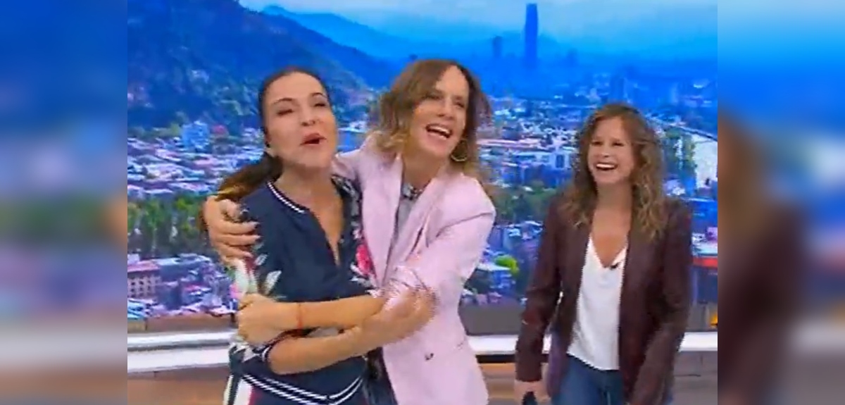 Diana Bolocco le dio la bienvenida a Karla Constant en Mucho Gusto: 
