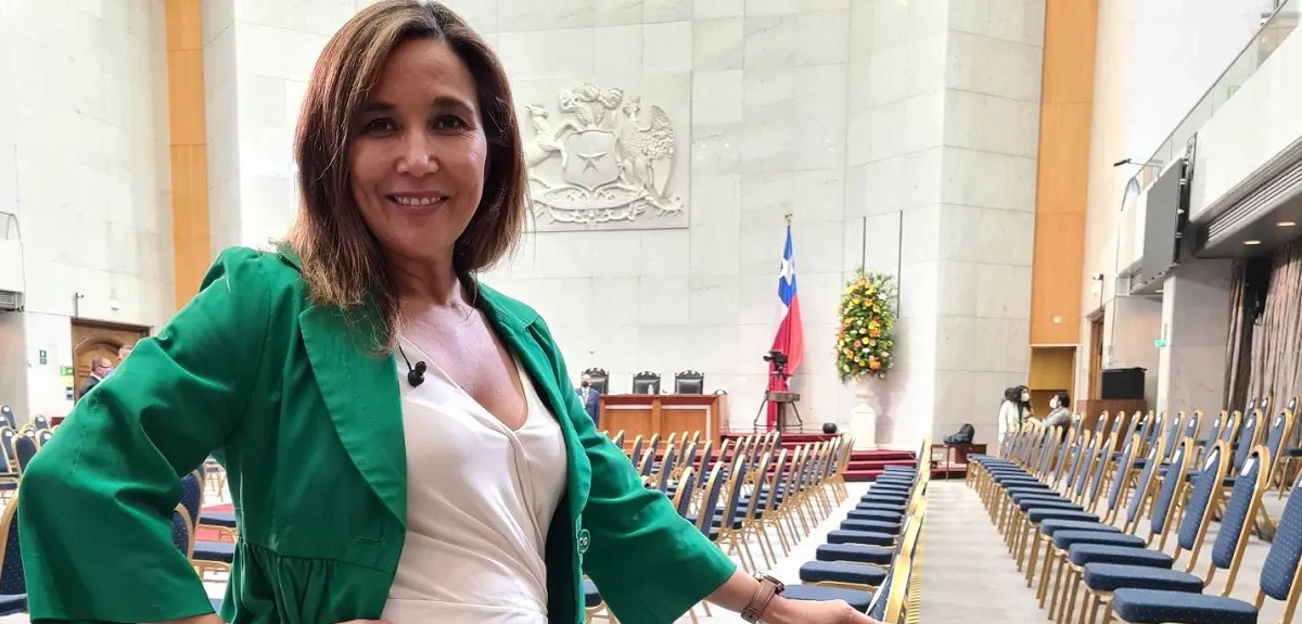 Periodista Cristina González mostró tierna foto con avances de su embarazo en redes: 