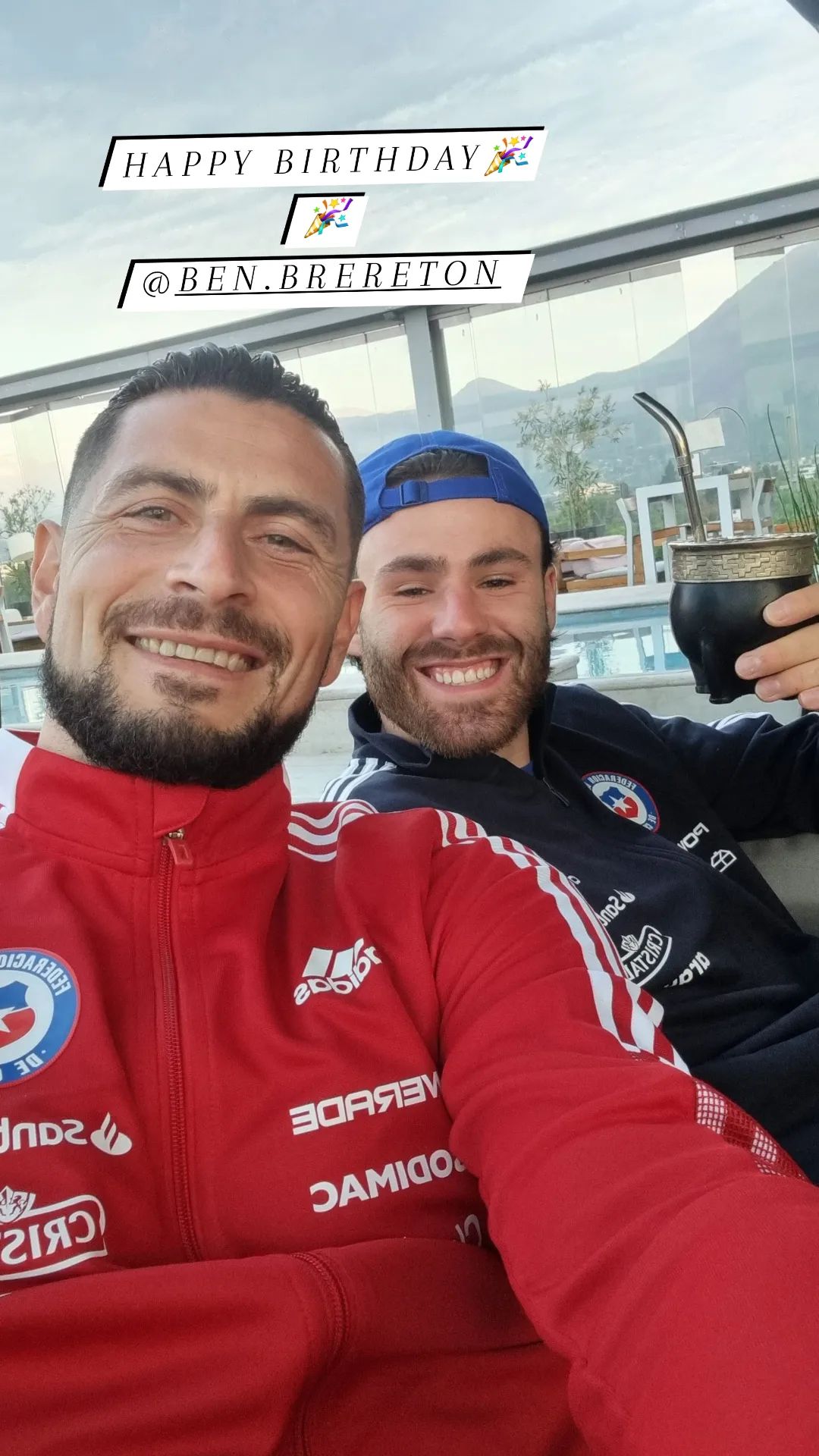 Ben Brereton cumplió 23 años: compañeros de la Roja le enviaron saludos