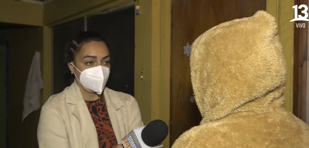 Mujer que agredió a equipo de Aquí somos todos contó su versión: “En la noche vinieron a atacarnos”