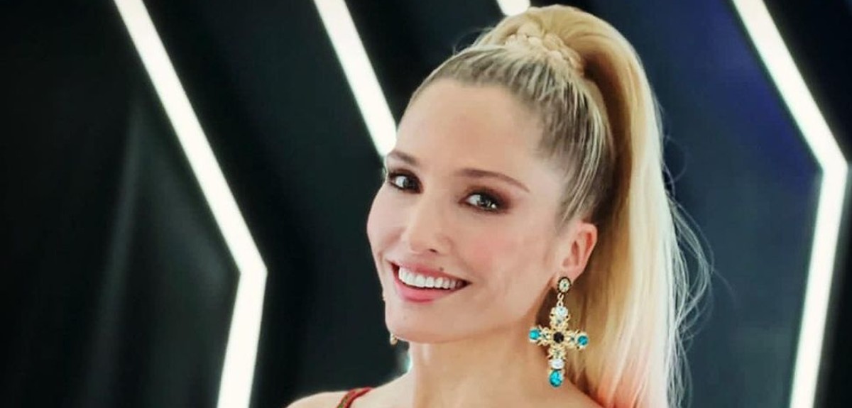 Mane Swett evidenció en foto cumpleañera el gran parecido que tiene con su padre y su hijo