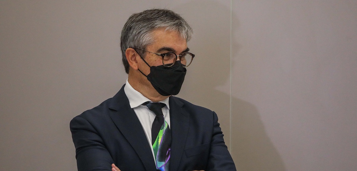 Hacienda advierte que condonación del CAE podría ser focalizada y no universal: 