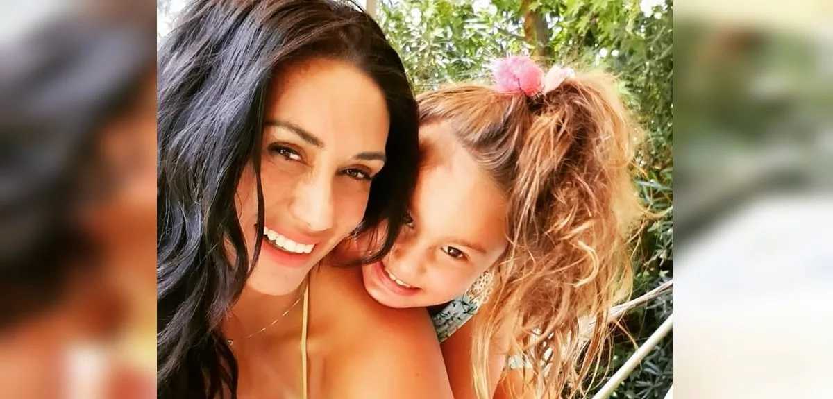 Pamela Díaz destacó en video gran parecido con su hija Pascuala: pequeña tuvo cómica reacción