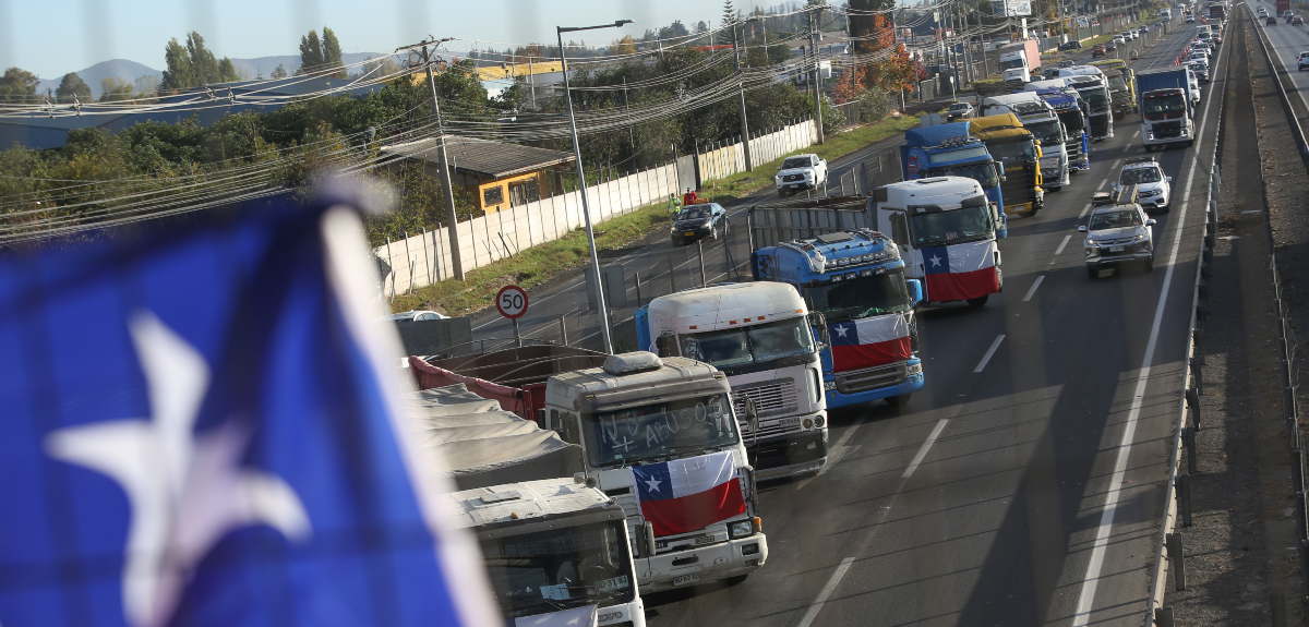 Paro de camioneros en Ruta 5 Sur: anuncian mayor convocatoria pero descartan desabastecimiento