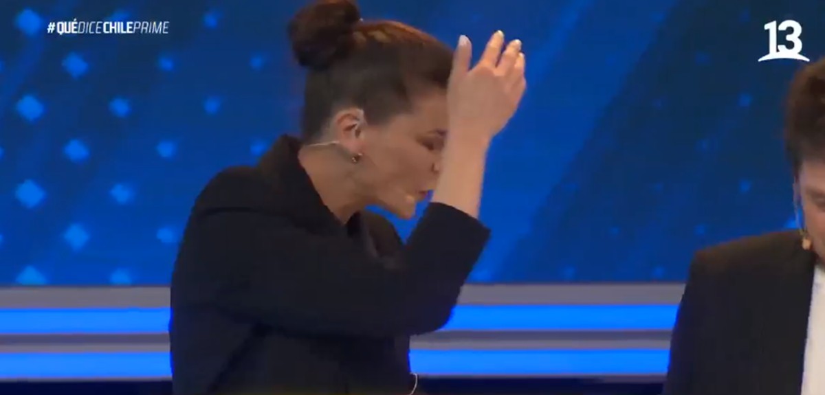 El lapsus que sufrió Tonka Tomicic en ‘Qué dice Chile Prime’
