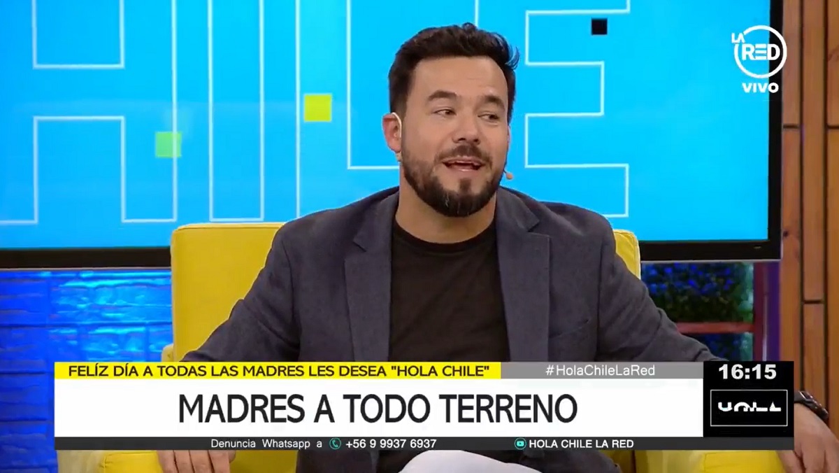 Eduardo de la Iglesia habló de su madre en Hola Chile