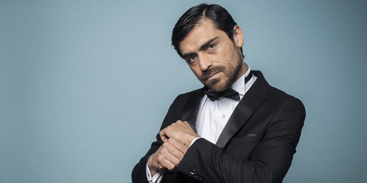 Adiós a Santiago: Etienne Bobenrieth sorprendió con nuevo look que sacó aplausos en redes sociales