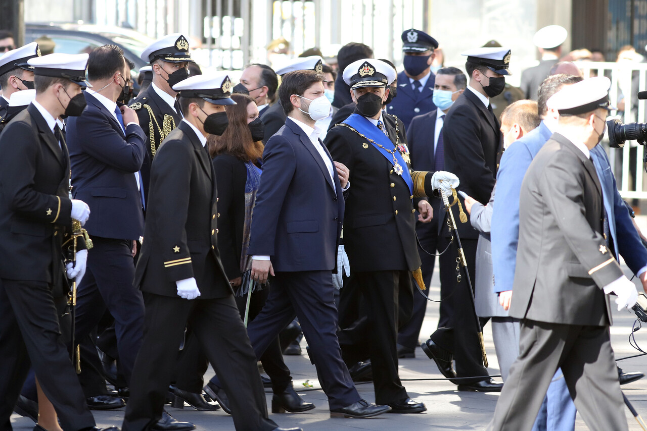 Presidente Gabriel Boric en desfile del 21 de mayo