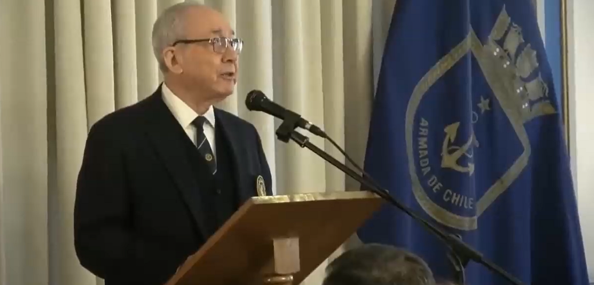 Denuncian a almirante (r) Miguel Ángel Vergara tras polémico discurso: acusan delito de sedición