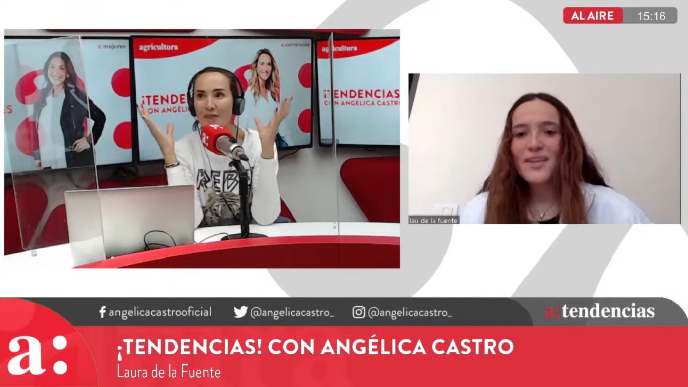 Angélica Castro y Laura de la Fuente