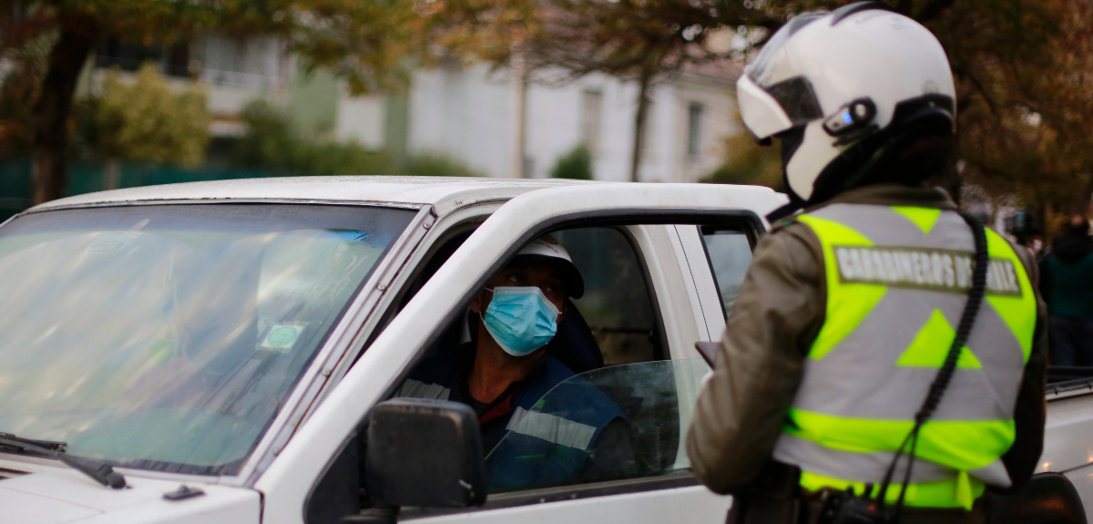 Revisa el calendario de la restricción vehicular que inició este lunes en la región Metropolitana