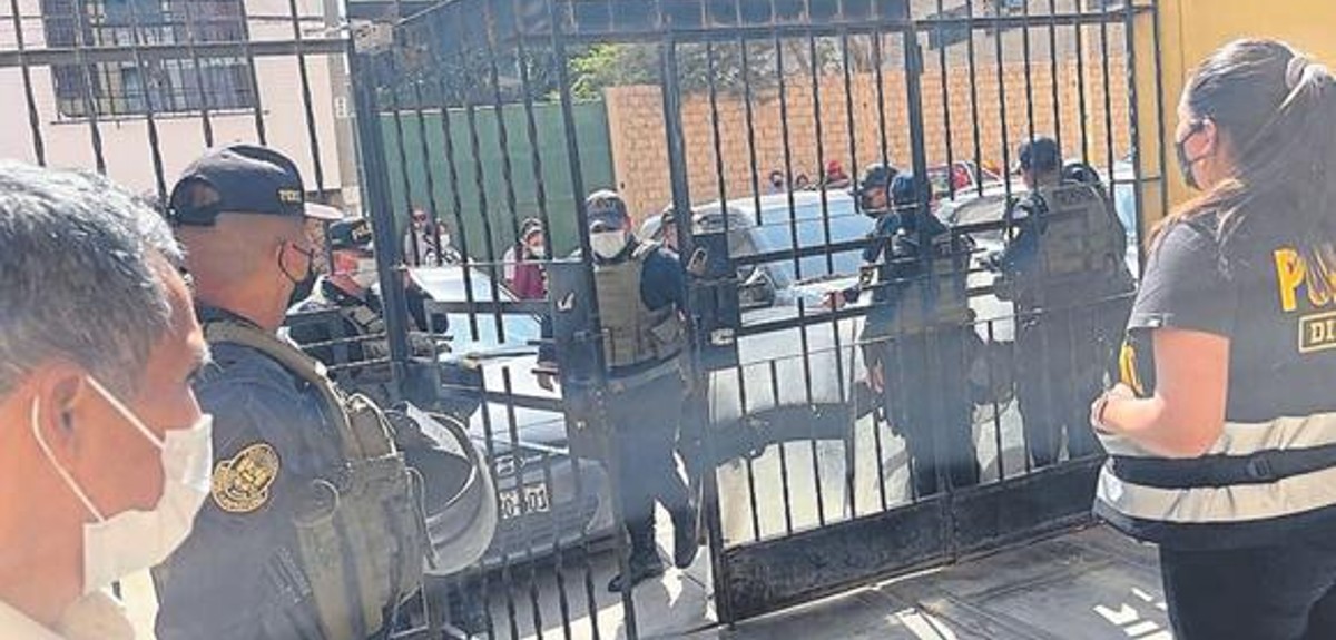 Chilena estuvo encerrada durante 4 años por su esposo en Perú: fue rescatada junto a su hija