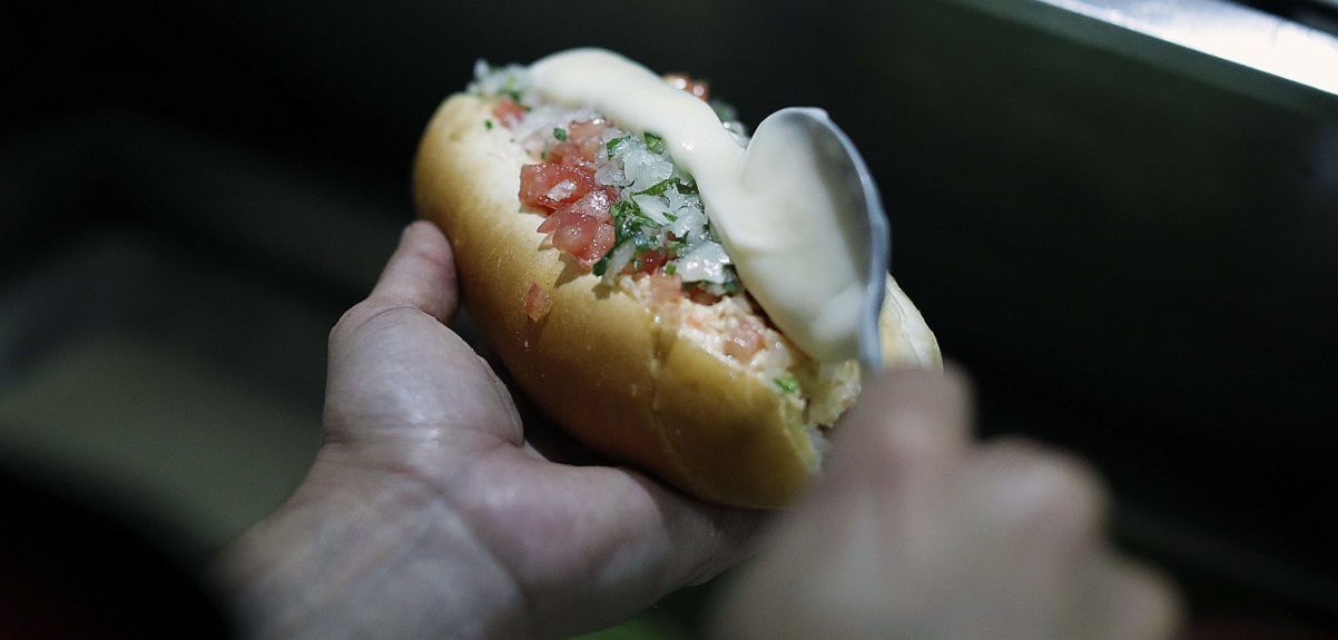 ¿Cuándo es el día del completo en Chile? Revisa los detalles y ofertas de la celebración