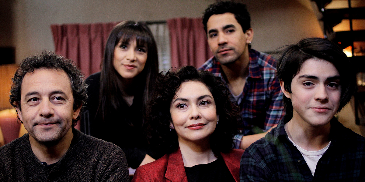 Canal 13 se refirió a rumores sobre secuela de ‘Los 80’ y aclaró participación de Daniel Muñoz