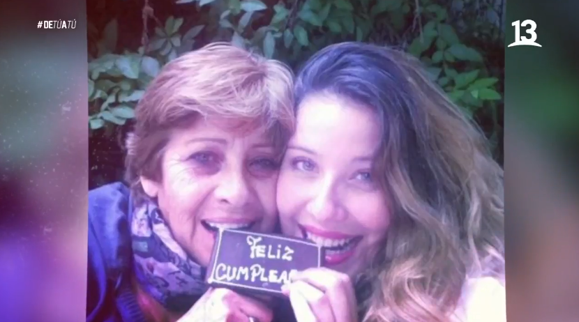 La dura infancia de María José Quintanilla.