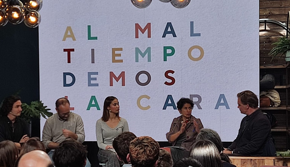 Ministra Medio Ambiente Maisa Rojas