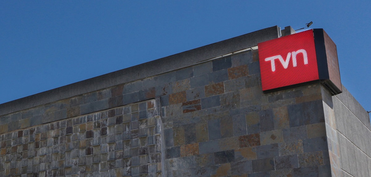 TVN tiene nuevo director ejecutivo: anuncian que periodista Alfredo Ramírez asumirá el cargo