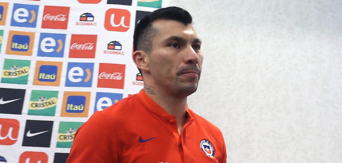 Seremi de Salud decide formalizar denuncia contra Gary Medel en Fiscalía: “Se cumplió con la ley”