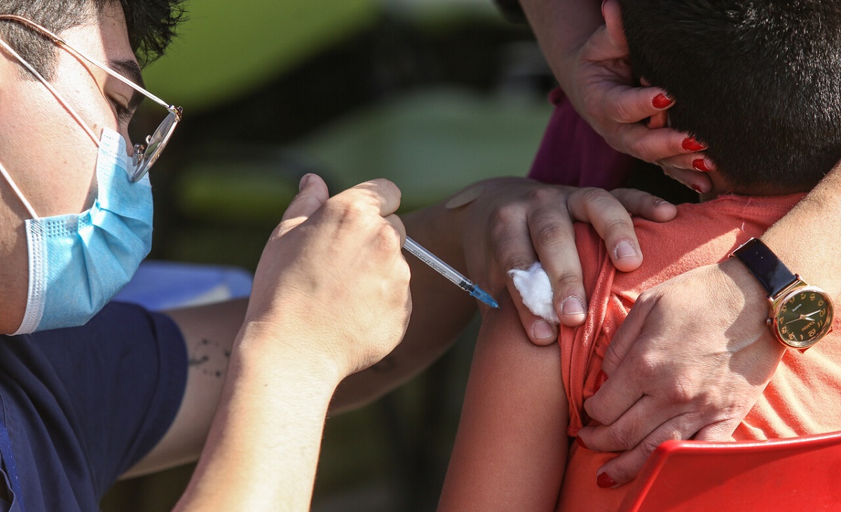 Vacunación contra el COVID-19