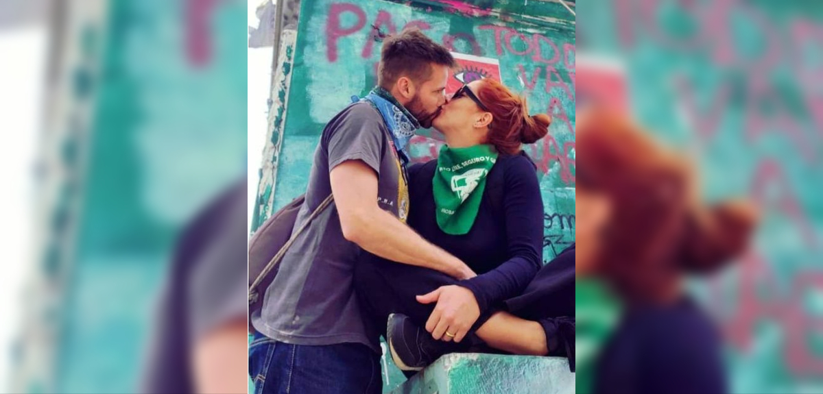 Mariana Loyola publicó tierno mensaje a su esposo por aniversario de pololeo: llevan 17 años juntos