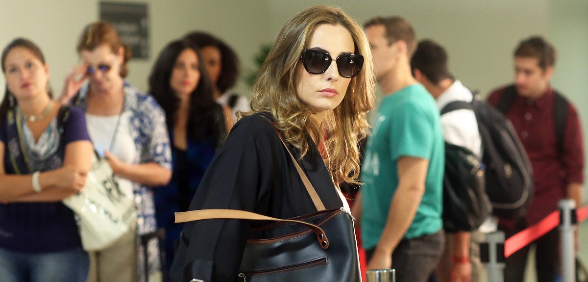 Agustina cambia de rostro