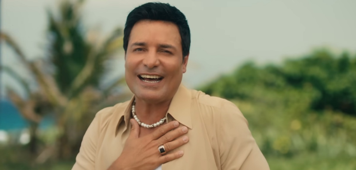 Chayanne cumplió 54 años con feliz anuncio: 'Te amo y punto' superó el millón de reproducciones