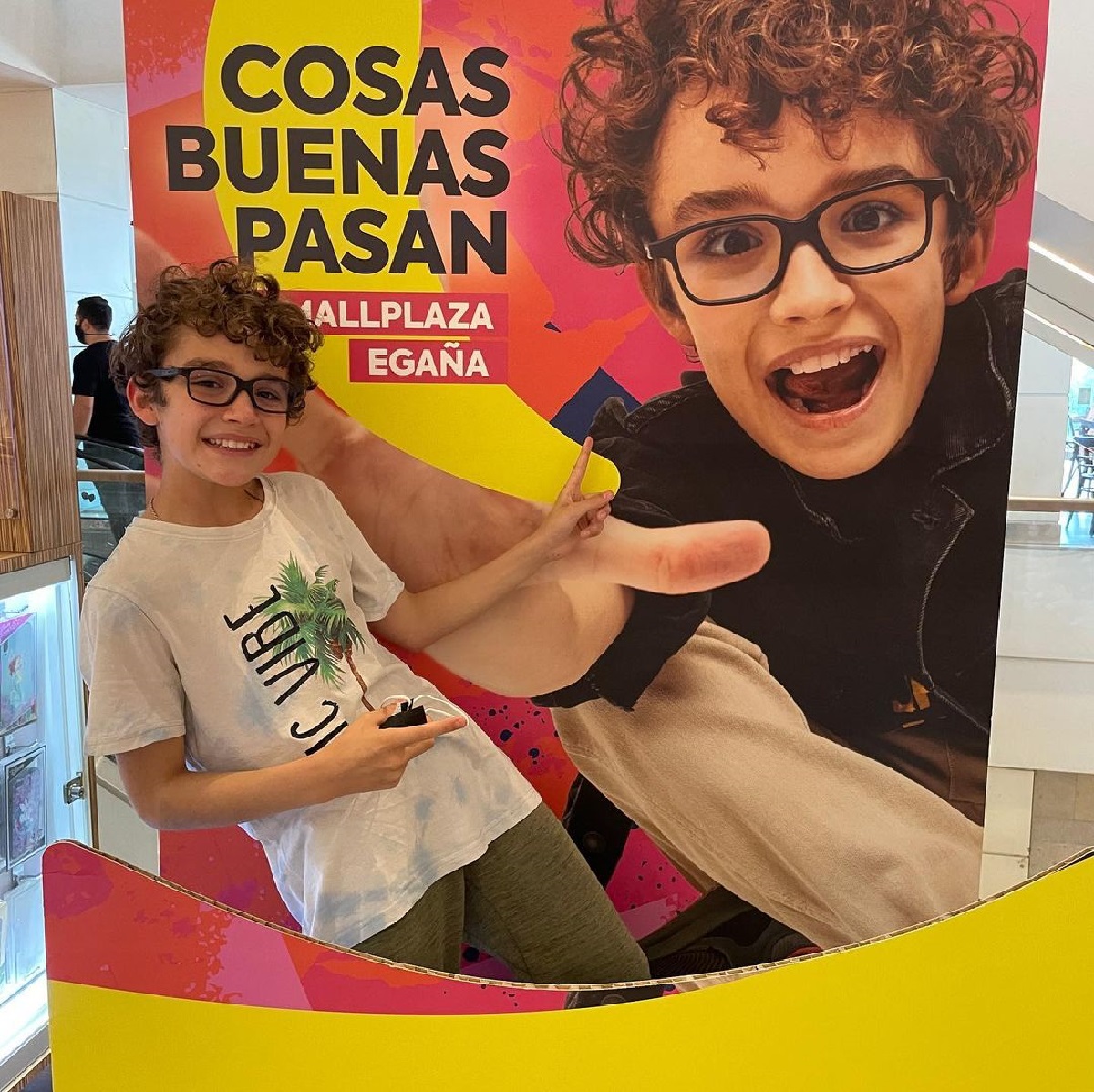 Diego Rojas Amar Profundo película rostro mall plaza