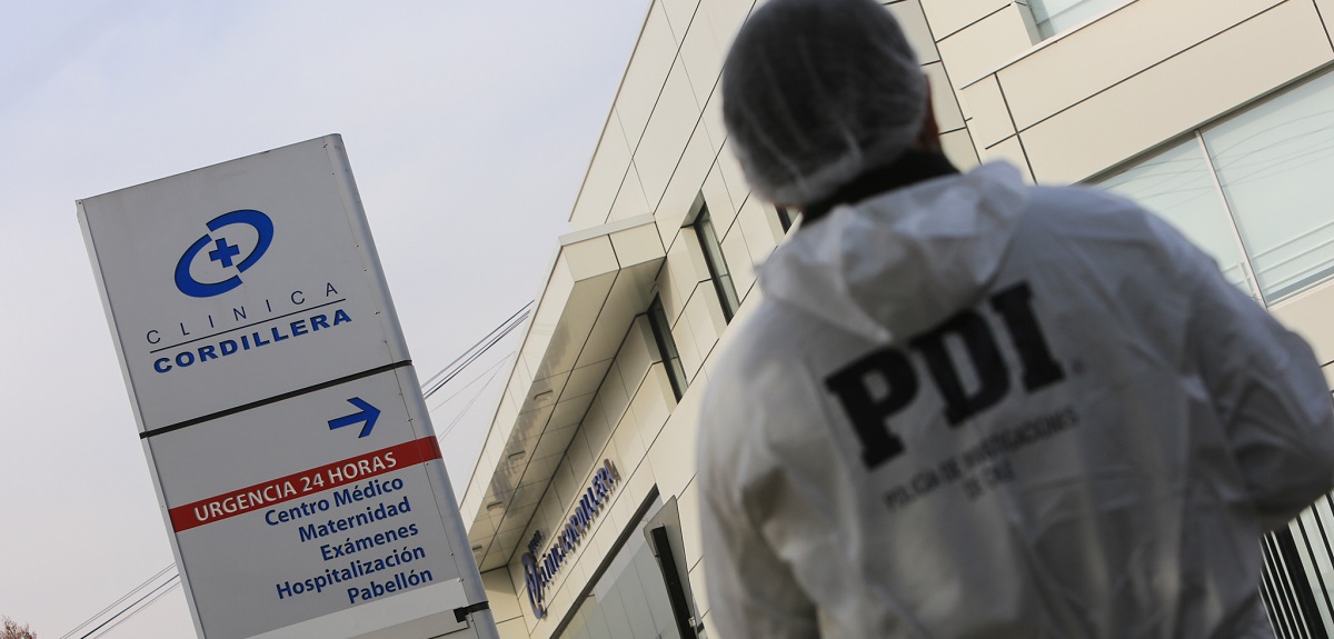 Detienen a excolega de enfermera que fue apuñalada en Las Condes: habría actuado con su pareja