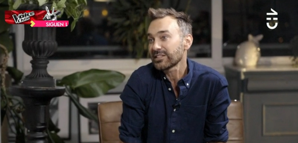 Jordi Castell sufrió divertido chascarro en el baño mientras mostraba su casa en 'La Divina Comida'