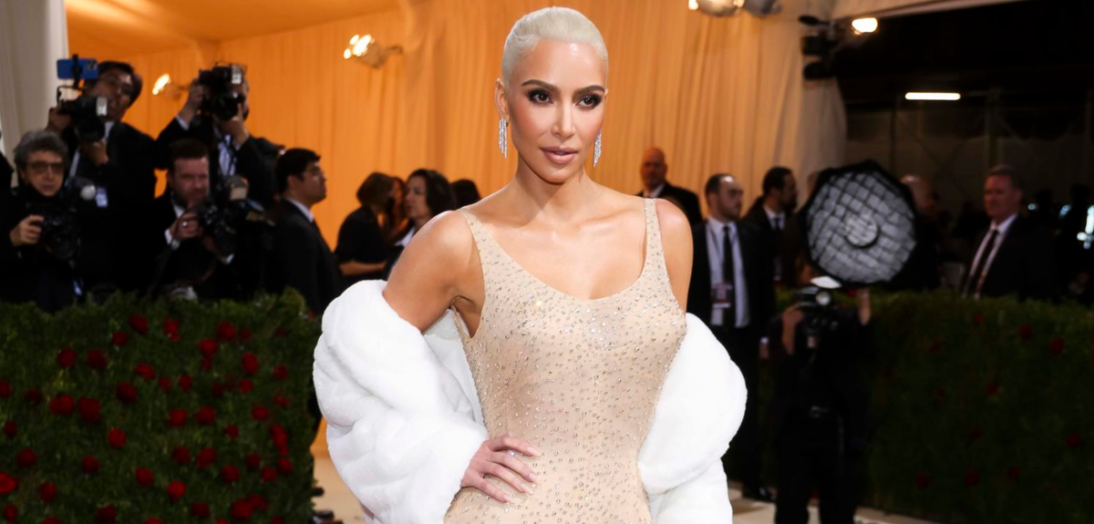 Firma que prestó el vestido de Marilyn Monroe aseguró que Kim Kardashian no dañó la icónica prenda